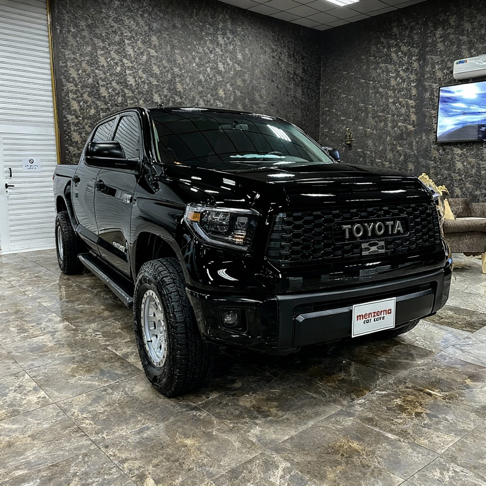 حواف دقيقة بعد تركيب الفيلم